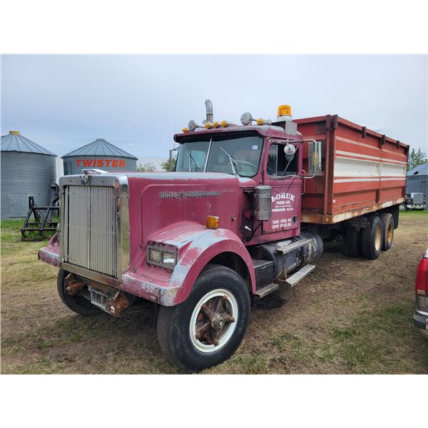 1979 White Western Star tandem axle Grain Truck,4588 engine hours, showing 491,730 kms, standard die