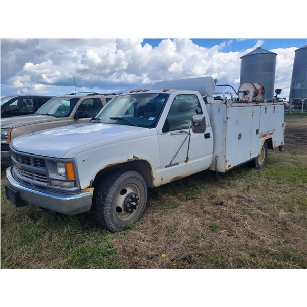 1999 Chev GMT-400 (white). Gas, auto, 350 motor, no onboard compressor, LT 235/85R16 rubber. VIN 1GB