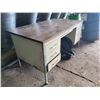 Image 2 : HD steel desk w/ 5 drawers. Approx 60" long x 34" wide x 30" height and black air gate for older Che