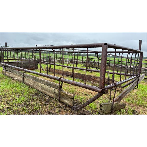 Portable bail feeders. Located at 23012 Twp. 604, North West of Thorhild. PH Gloria (780) 217-6036