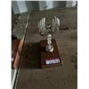 Image 2 : Hood ornament