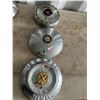 Image 1 : 3 Hubcaps, selling together