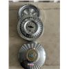 Image 1 : 3 Chev Hubcaps, selling together