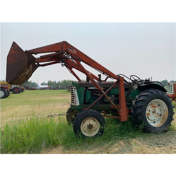 770 Oliver gas, dual loader and bucket, 540 PTO, no keys engine ran when parked. Call Bill 780-720-7