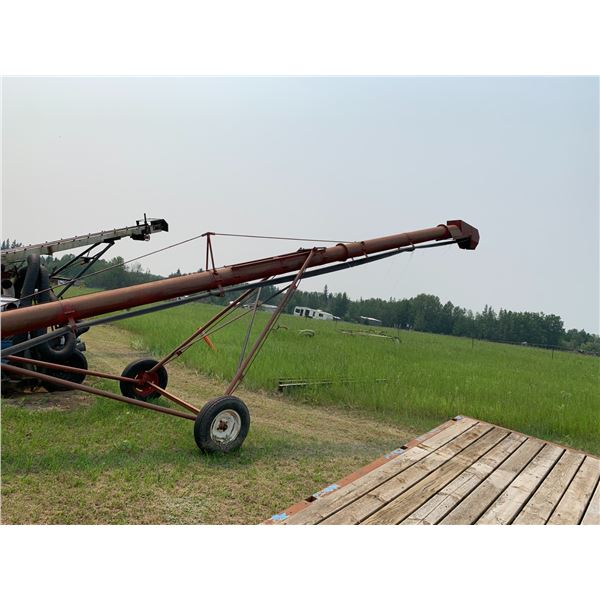10" x Approx 30ft Conveyor auger, hyd drive