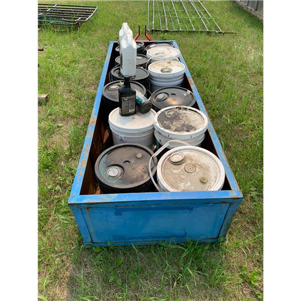 Large qty of various oils, selling all together with blue box