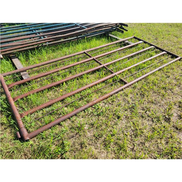 1 gate, 9 1/2ft