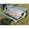 Image 2 : Alum tool box & headache rack