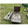 Image 4 : Dog sled, 2ft x 66"