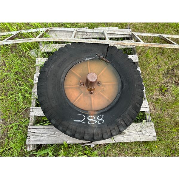 Steel rim 750 x 17 & 8 1/2ft steel ladder