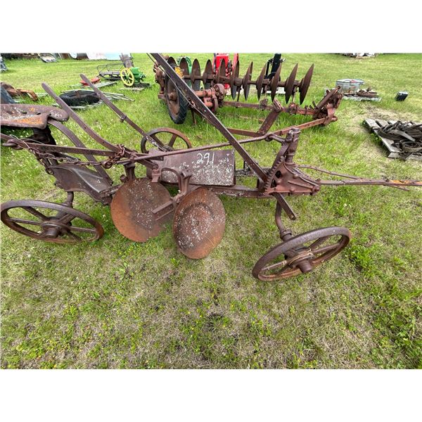 Cockshutt disc plow, very nice orig. cond