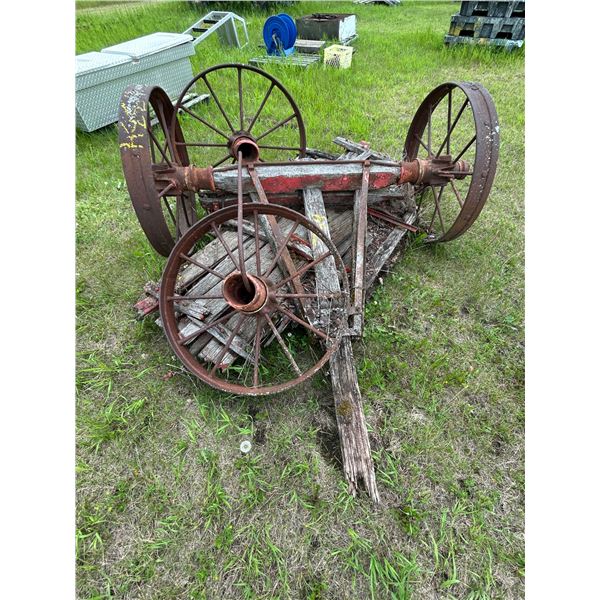 4-29" steel wheels & old wagon gear