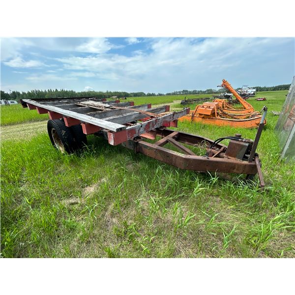 Single axle tandem trailer w/ PTO operated single cyl hoist