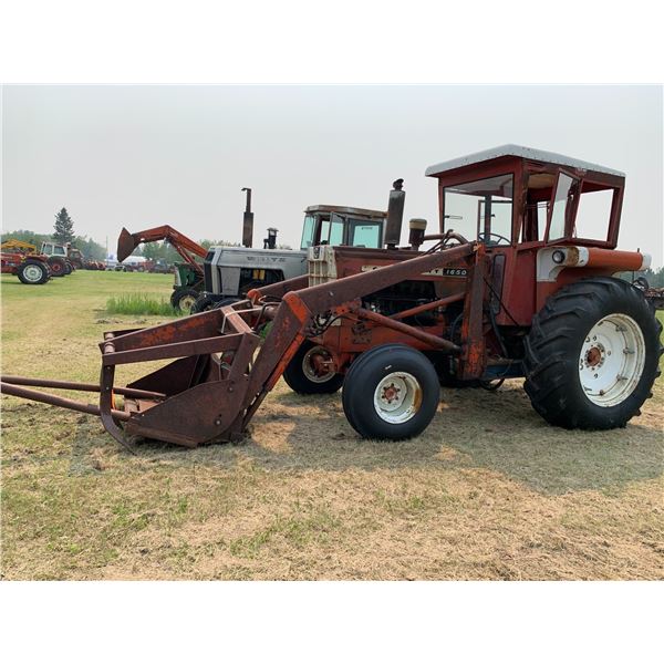 Cockshutt 1650, cab, dual front end loader & grapple,18.4 x 34 rears, 10.00 x 16 fronts ( one is new