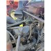 Image 41 : Approx 1988 Mack Econodyne Model R688ST. Mack power speed transmission. Air conditioning, air brakes