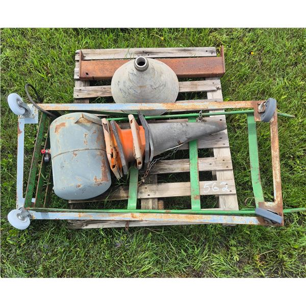 Pylons, rolling cart, alum funnel, rear hitch