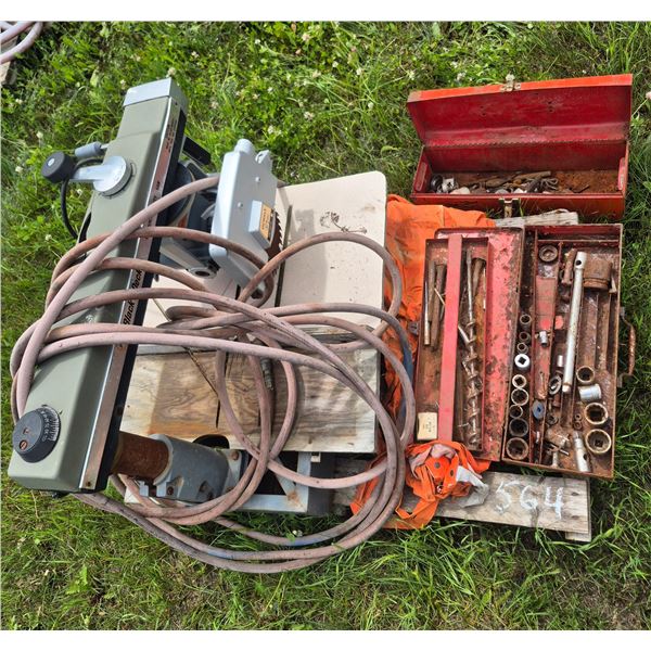 air hose, radial arm, sockets, wet suit