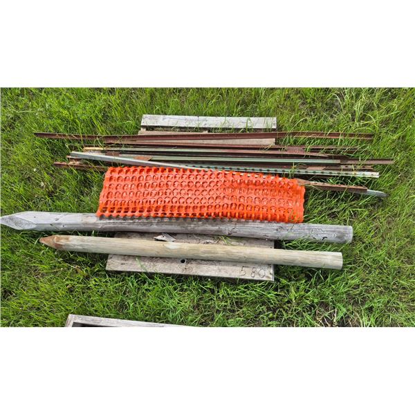 Approx 11 T-bars, snow fence, fence posts