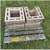 Image 1 : 4- 17" old chimney blocks