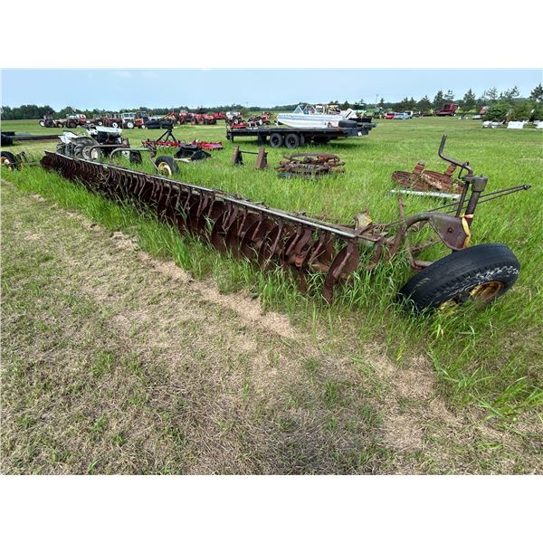 JD approx. 30ft Tiller Surflex, approx. 20" blades, model 1200, SN 561