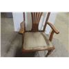 Image 4 : Antique Oak Arm Chair