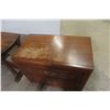 Image 4 : Oak End Table – 23" x 20" x 15" and Oak Dropleaf End Table