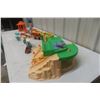 Image 13 : Fisher-Price Village Circus Train and Zoo Set