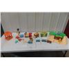 Image 14 : Fisher-Price Village Circus Train and Zoo Set