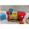 Image 2 : Fisher-Price Village Circus Train and Zoo Set