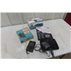 Image 1 : Vintage Walkie-Talkie, TomTom GPS Road, Digital Converter Box and More