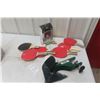 Image 1 : Cooper Ping Pong Net, Paddles and Balls