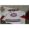 Image 1 : Montreal Canadiens Jersey – Adult Small – with Classic Heritage Patch