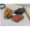Image 2 : 3 Baseball Gloves Kids and Adult, Wood Baseball Bat and Dirt Bike Riding Gloves