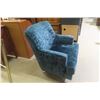 Image 5 : Living Room Arm Chair