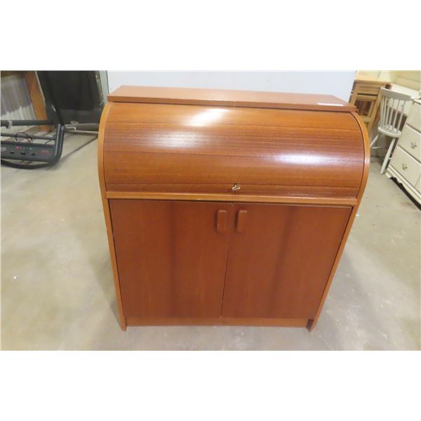 Cylinder-Style Roll-Top Desk – 38" x 18" x 35"
