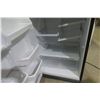 Image 7 : Whirlpool Fridge with Top Freezer – 65" x 29" x 30"