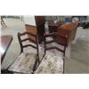 Image 9 : Pedestal Table – 30" x 54" x 38" with Two 12" Leaves and 6 Chairs – Cherry Finish