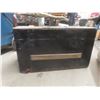 Image 4 : Vintage Steamer Trunk – 17" x 28½" x 15"