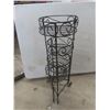 Image 6 : Wrought Iron Patio Chair and Plant Stand