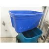 Image 3 : Totes – Qty 5