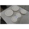 Image 1 : Royal Doulton Adrian Fine Bone China — 23-Piece Place Setting (England)
