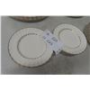 Image 8 : Royal Doulton Adrian Fine Bone China — 23-Piece Place Setting (England)