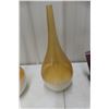 Image 3 : 2 Amberglass Teardrop Vases and Italian Venini Vase