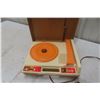 Image 1 : Fisher-Price Portable Vintage Record Player
