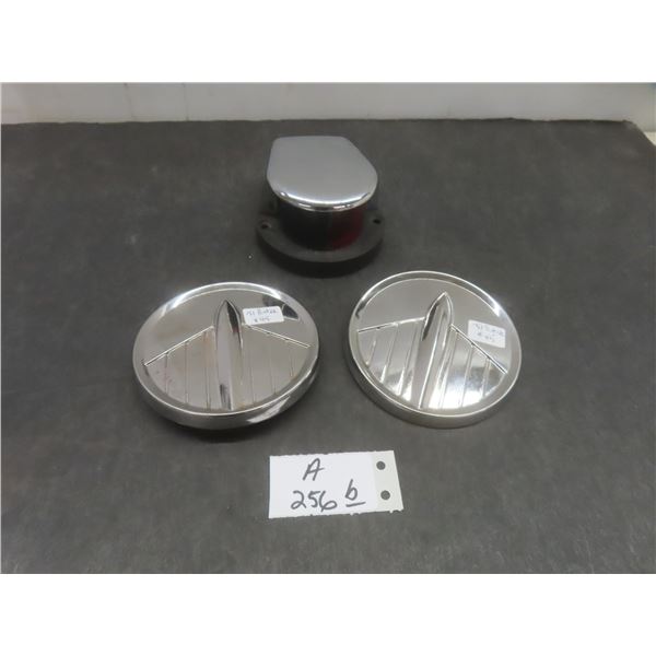 Bi-Colour Bow Navigation Light and Vintage Pontiac Emblems – Qty 2