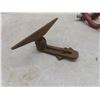 Image 16 : Slide-Out Roller, Bracket, Shackle, Hardware, Vintage Tools and More