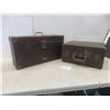 Image 1 : Vintage Willcox and Gibbs Sewing Machine Case – 11½" x 22" x 7½" and Silverstone Deluxe Portable Ca