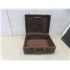Image 9 : Vintage Willcox and Gibbs Sewing Machine Case – 11½" x 22" x 7½" and Silverstone Deluxe Portable Ca