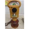 Image 2 : Vintage Battery-Powered Liquor Decanter Table Lamp and Music Stand