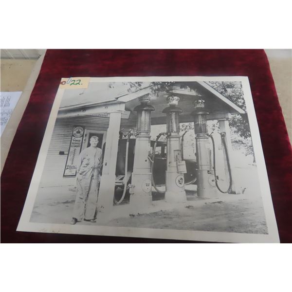 Antique Gas and Oil Station Scene – Late 1920s to Early 1930s – Red Crown Gasoline Pumps – 20" x 16